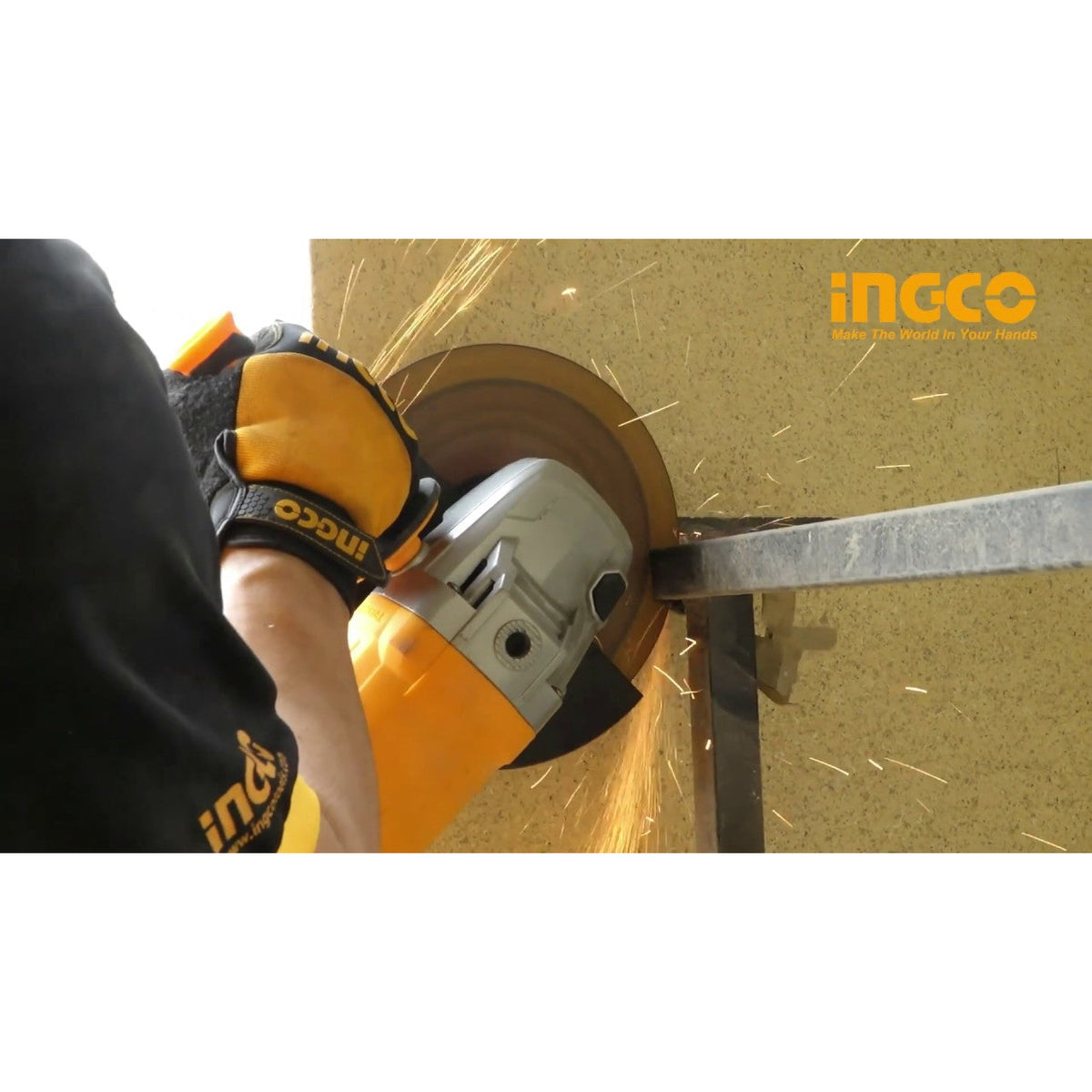 INGCO 3000w Angle Grinder 9" AG30008