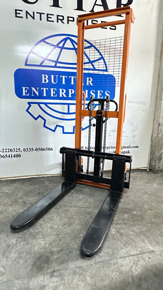 1 Ton Manual Hand Pallet Stacker Lifter 5.25ft