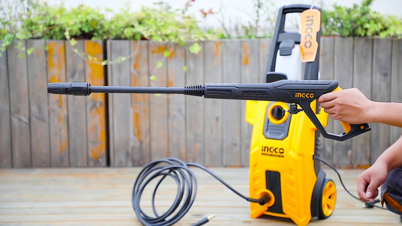 INGCO 1800w Pressure Washer 150bar(2200psi)